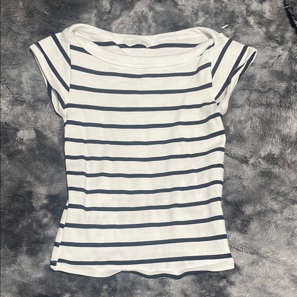 Zara Navy and White Striped Short Sleeve Top